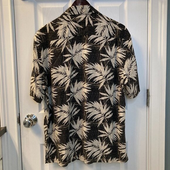 Axis LA Hawaiian 100% Silk Short Sleeve Button Down Shirt Size Medium - Picture 5 of 7